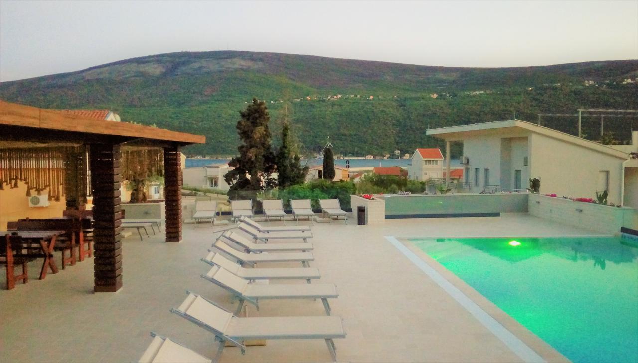 הרצג-נובי Apartment Sun Village Goran מראה חיצוני תמונה