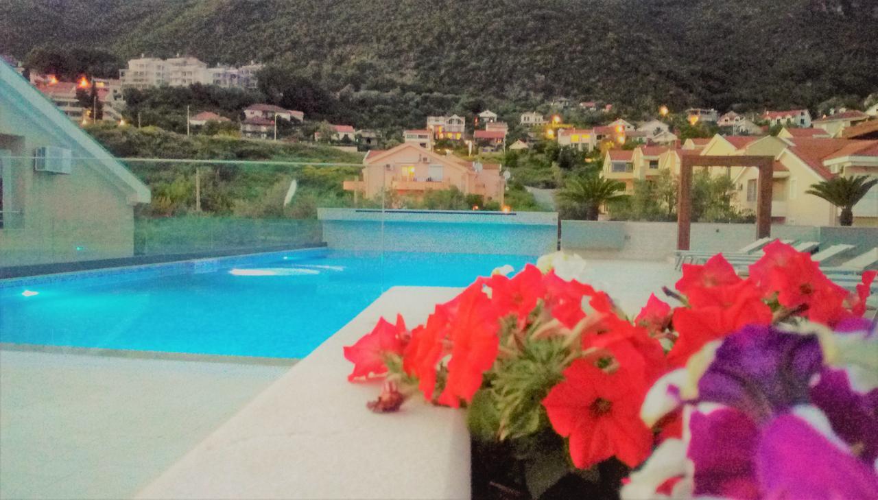 הרצג-נובי Apartment Sun Village Goran מראה חיצוני תמונה