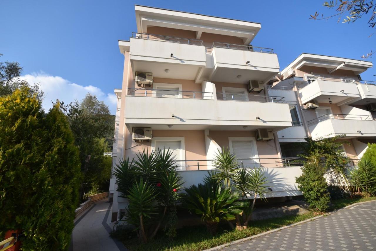 הרצג-נובי Apartment Sun Village Goran מראה חיצוני תמונה